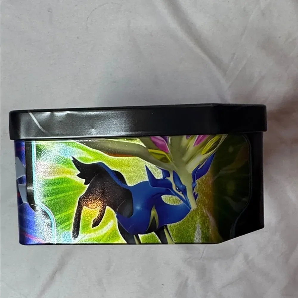 Pokémon Azure Legends Tin. Tin Only.